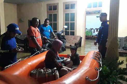 Cerita Korban Banjir di Pamekasan yang Menunggu Tambahan Bantuan