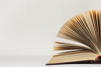 Kenali Macam-Macam Kertas yang Sering Digunakan Serta Kegunaannya