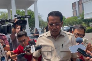 Prabowo Panggil Menkum Supratman di Istana, Ada Apa?