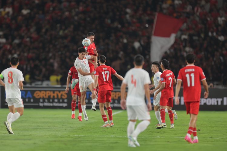 Momen pada laga Indonesia vs Vietnam dalam Kualifikasi Piala Dunia 2026 Zona Asia di Stadion Utama Gelora Bung Karno, Kamis (21/3/2024).