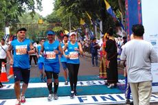 3.000 Peserta Lari Menyusuri Garis Pantai dalam Lombok Marathon 2016