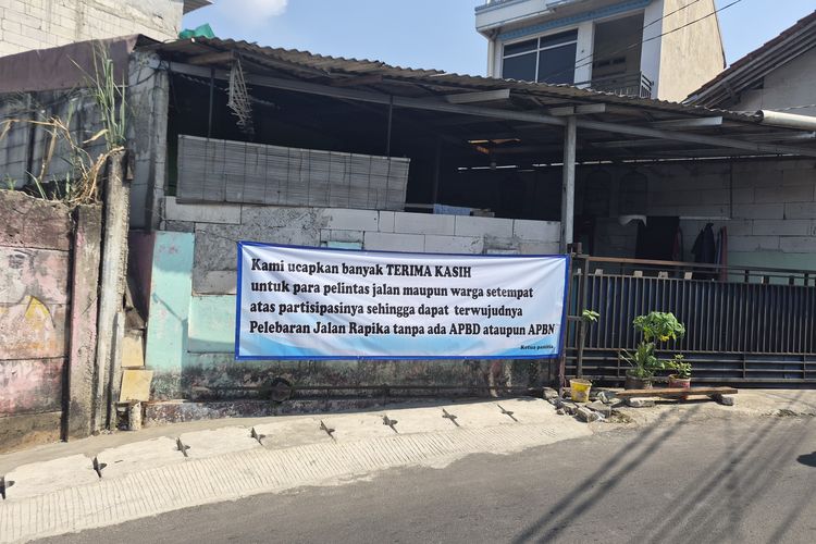 Tanpa Bantuan Pemkot Depok, Warga Pancoran Mas Rampungkan Pelebaran Jalan Dalam 2 Bulan