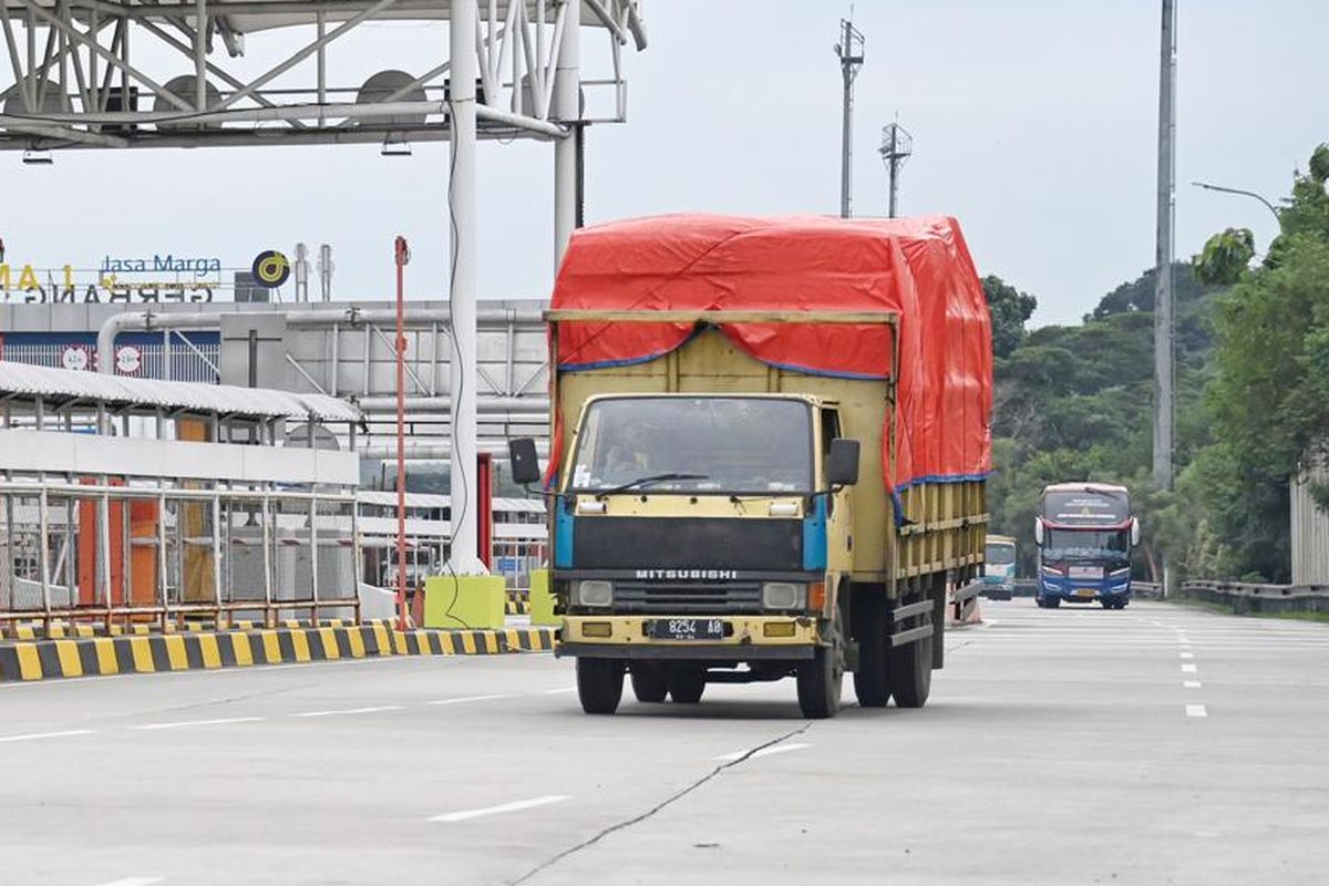 Kemenhub Batasi Operasional Angkutan Barang Selama Mudik Lebaran 2026