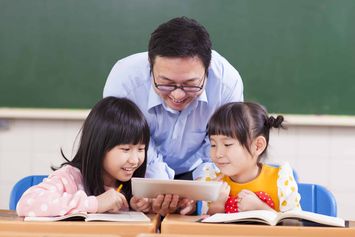 Kendala Mengajar Bahasa Inggris di Sekolah Dasar