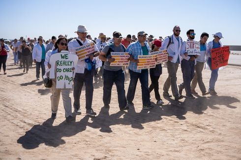 Pejabat Texas Selidiki Kasus Kematian Anak Migran di Pusat Penampungan AS