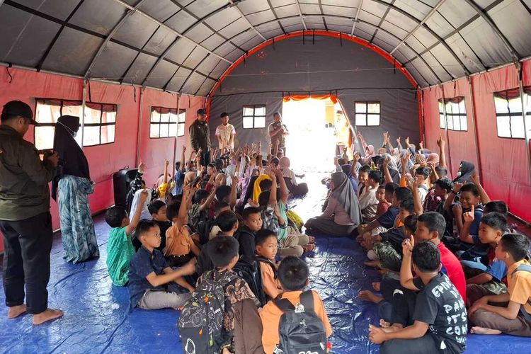 5 Bulan Pascabanjir, Ratusan Siswa di Aceh Tamiang Masih Belajar di Tenda