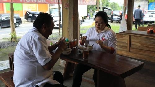 Puan dan Bambang Pacul Makan Bakso, Politikus PDI-P: Sindiran Jangan Sampai Presiden Jadi Timses Menhan