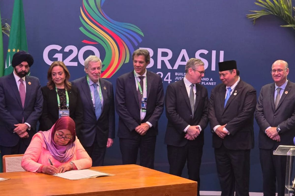 Pemerintah Indonesia yang diwakili Menteri Koordinator Bidang Perekonomian Airlangga Hartarto hadir dalam peluncuran Global Clean Power Alliance (GCPA) di sela-sela Konferensi Tingkat Tinggi (KTT) G20 Rio de Janeiro, Brasil pada Selasa (19/11/2024). 
