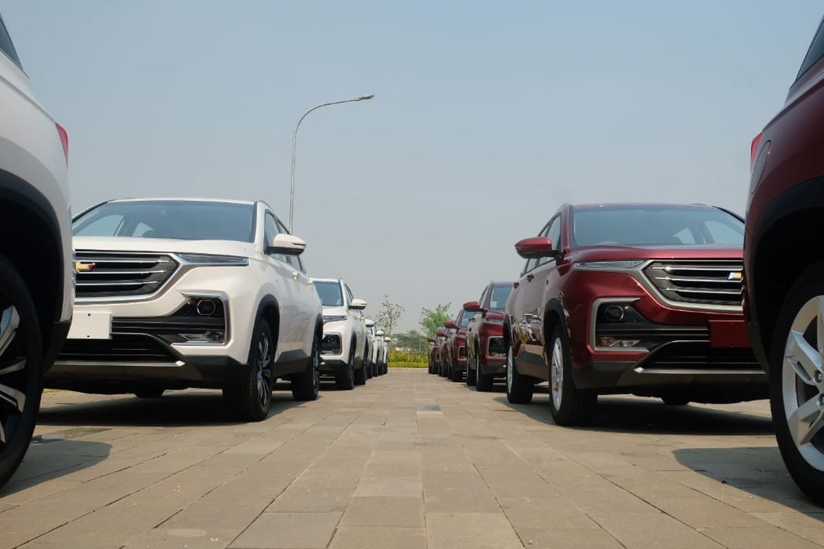 Wuling Almaz yang diekspor dalam merek Chevrolet Captiva 