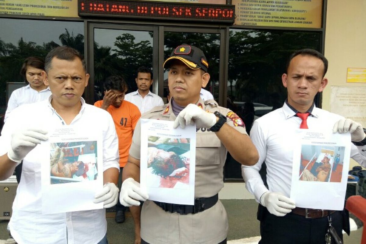 Polisi Sektor (Polsek) Serpong menangkap W dan DW, pelaku pengeroyok, Agus, tukang parkir minimarket di Jalan Raya Sektor 1.1 BSD,  Rawabuntu, Serpong, Tangerang Selatan, Kamis (16/1/2020) malam.  