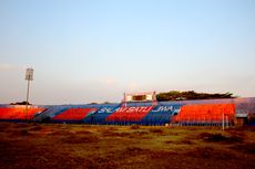 Penjelasan Kepolisian soal Terbakarnya Rumput Stadion Kanjuruhan