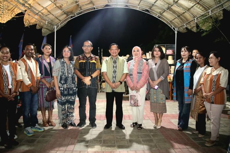 Mendagri: Parade Tenun Belu Jaga Warisan Budaya hingga Kembangkan Pariwisata Daerah