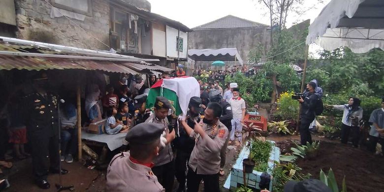Berita Terkini Harian Ledakan Bom Bunuh Diri Bandung Terbaru Hari Ini