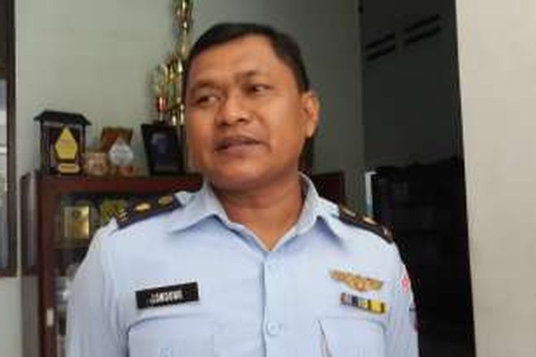 Kepala Penerangan (Kapen) Pangkalan TNI AU Abdulrachman Saleh, Mayor Sus. Hamdi Londong Alow saat ditemui di Lanud Abdulrachman Saleh, Malang, Minggu (18/12/2016)