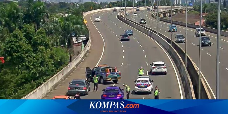 Konvoi Mobil Mewah yang Berhenti di Tol untuk Berfoto Tidak Ditilang, Hanya Ditegur Polisi