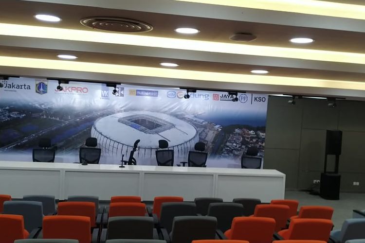 Pressroom Jakarta Interantional Stadium, Kamis (31/3/2022).