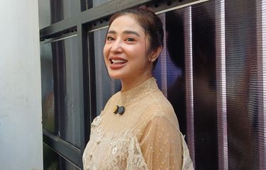 Semakin Tenar Usai Nyanyi "Pica Pica" meski Sempat Dihujat, Dewi ...