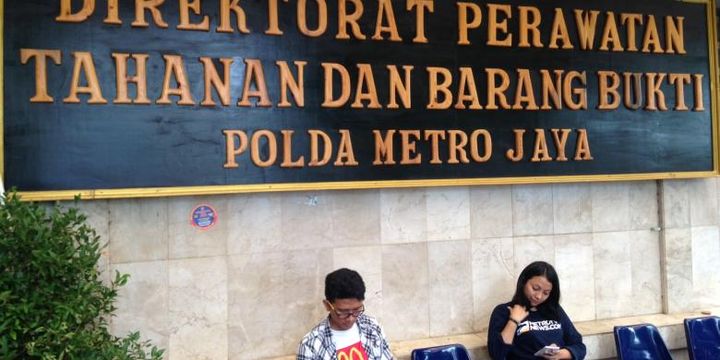 Rutan Polda Metro Jaya, tempat tersangka kasus kematian Wayan Mirna Salihin (27), Jessica Kumala Wongso (27), ditahan untuk sementara waktu, Minggu (31/1/2016). 


