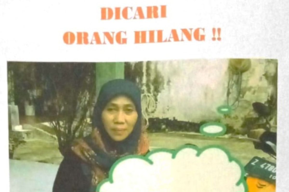 Seorang ibu paruh baya asal Cisayong, Kabupaten Tasikmalaya, menghilang bersama motornya saat berkeliling menjadi tukang kredit di Rajapolah, Kabupaten Tasikmalaya, Jawa Barat, sejak Minggu (17/9/2023) lalu.
