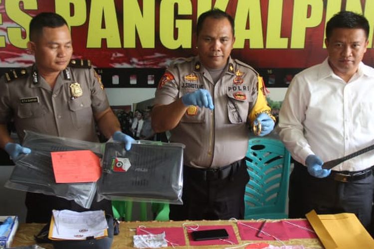 Polres Pangkal Pinang saat memerlihatkan barang bukti kasus curat, Sabtu (31/8/2019).