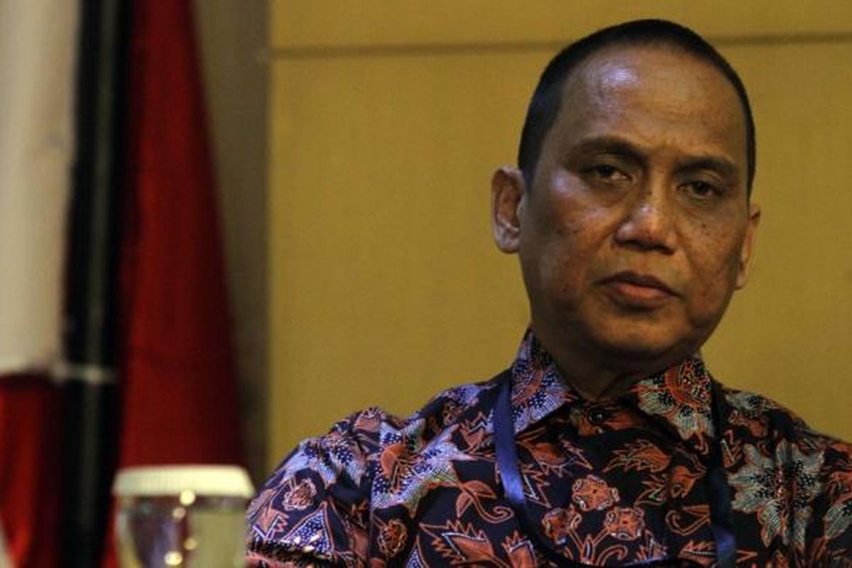 Indriyanto Seno Adji saat menjabat pelaksana tugas pimpinan KPK pada 2 Maret 2015.