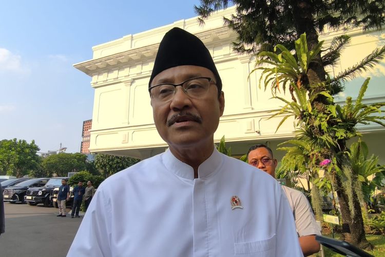 Gus Ipul Jamin Prabowo Tak Ikut Campur di Muktamar PBNU