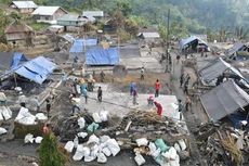Bupati Sumbawa Janji Bangun Kembali 25 Rumah yang Terbakar di Desa Sulit Terjangkau