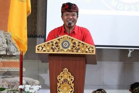 Bupati dan Wabup Bangli Sumbangkan Gaji untuk Bantu Warga Selama PPKM Level 3