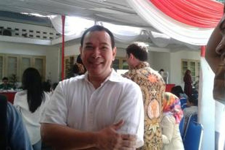 Hutomo Mandala Putra atau Tommy Soeharto datang sekitar pukul 12.30 WIB untuk mencoblos di TPS 01, BKKKS, Jakarta Pusat, Rabu (9/7/2014).