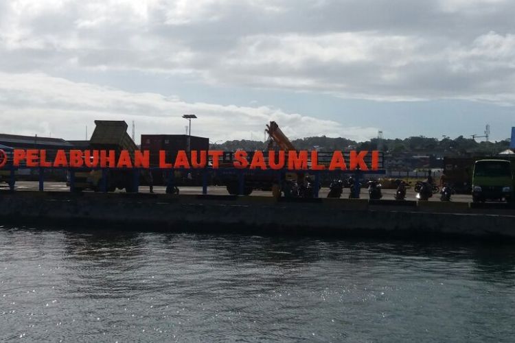 Pelabuhan Laut Saumlaki