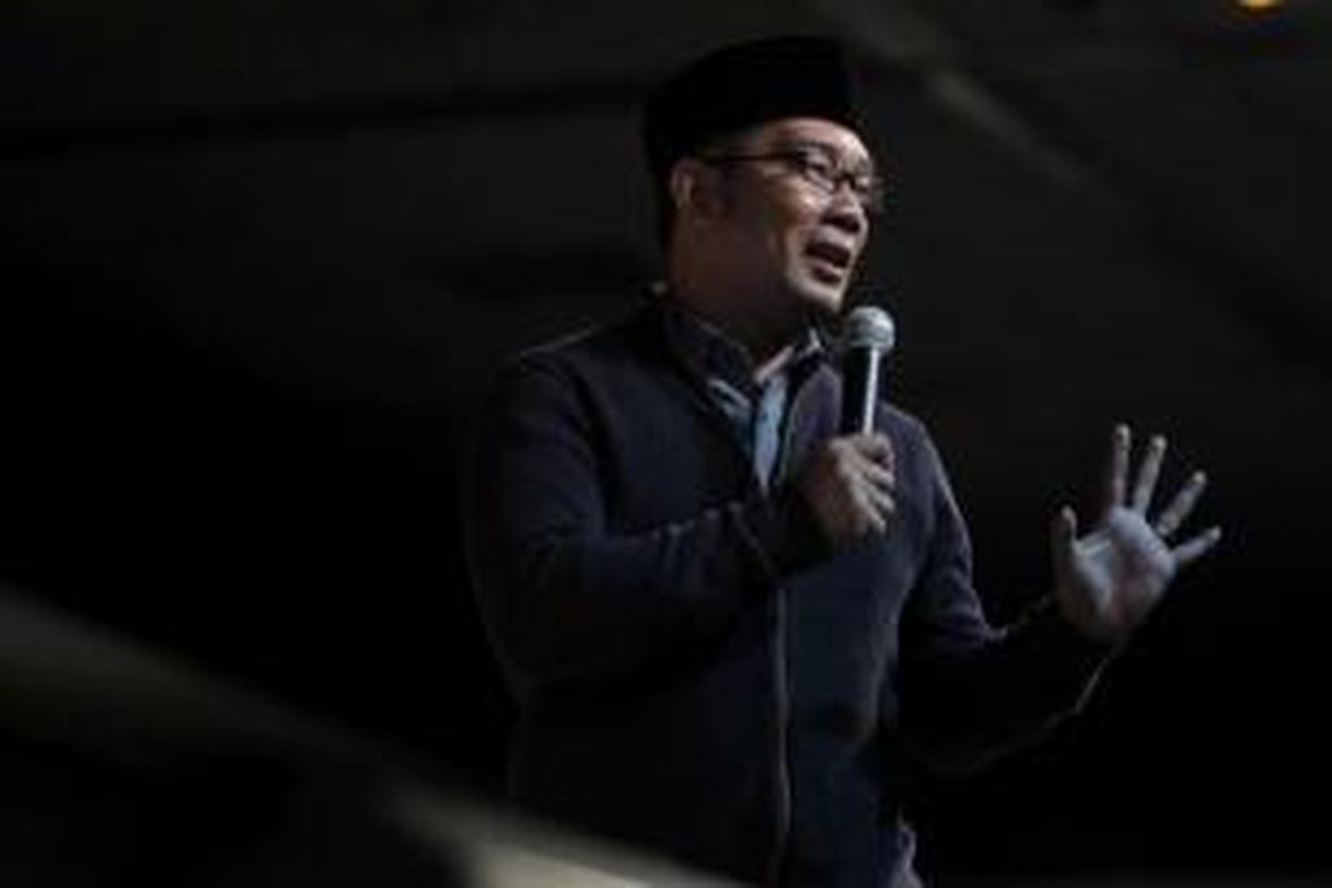 Wali Kota Bandung, Ridwan Kamil, menjadi pembicara dalam acara Kompasianival 2014 di Gedung Sasono, Taman Mini Indonesia Indah, Jakarta Timur, Sabtu (22/11/2014). 