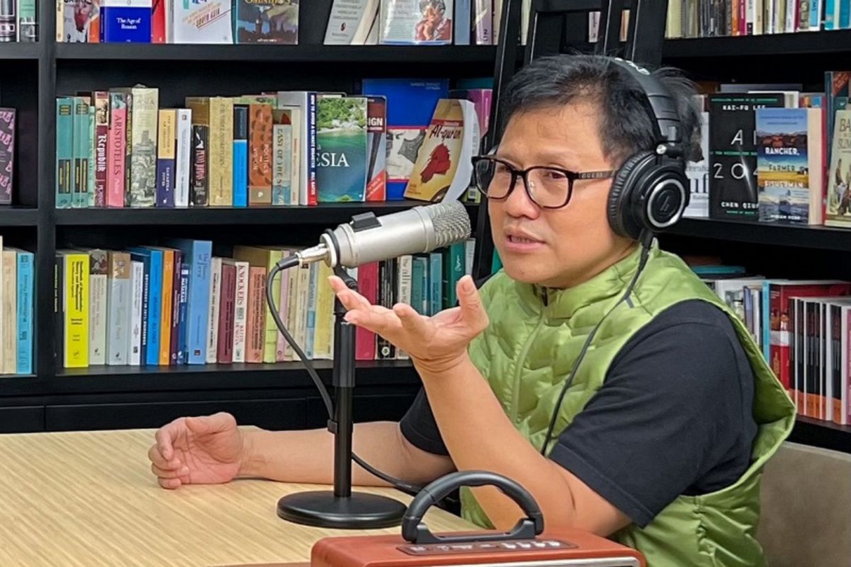 Wakil Ketua DPR RI Bidang Korkesra Gus Muhaimin berbicara mengenai pers Indonesia untuk terus berupaya menjaga profesionalisme sebagai media yang memegang peranan penting dalam menghadirkan berita yang lebih terpercaya. 