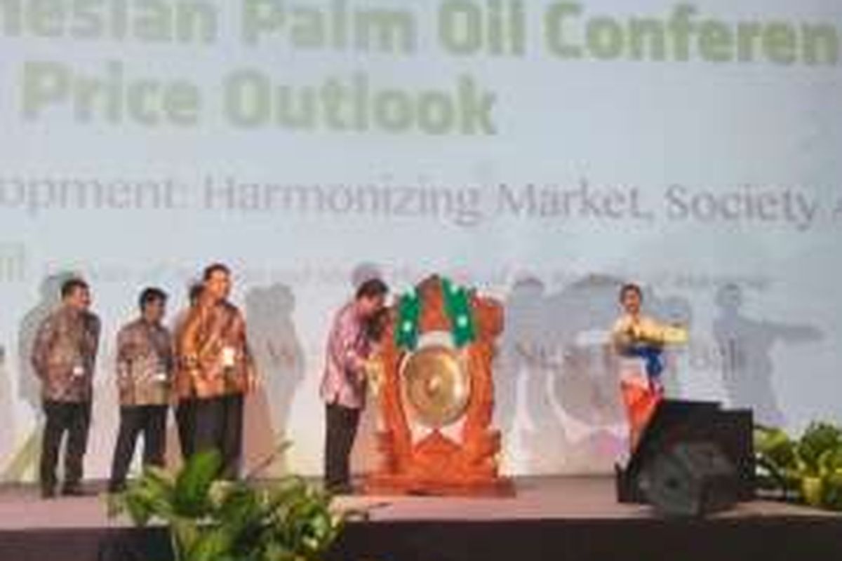 Menteri Agraria dan Tata Ruang (ATR) Sofyan Djalil saat membuka IPOC 2017 di Nusa Dua, Bali, Kamis (24/11/2016).