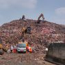 Gunungan Sampah di TPA Cipayung Depok Longsor, Antrean Truk Pengangkut Mengular