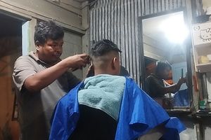 Demi Kebebasan Waktu, Salman Tinggalkan Kerja di Rumah Makan dan Jadi Tukang Cukur 15 Tahun