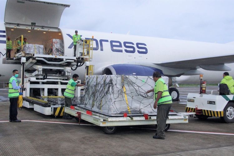 Total 104,6 Ton Logistik WSBK 2023 Tiba Di Bandara Lombok.