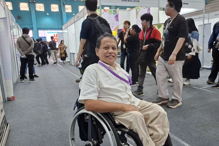 Tawarkan Pengalaman, Bukan Belas Kasihan: Kisah Difabel Berjuang Cari Kerja di Job Fair Jakbar