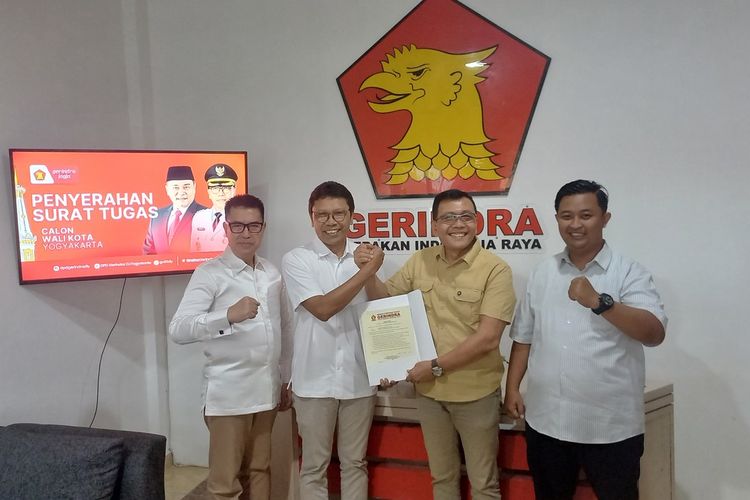 Singgih Raharjo dapat surat tugas dari DPD Gerindra DIY, Rabu (7/8/2024)