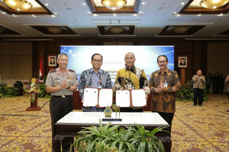 Bank Indonesia bersama Polda Jawa Tengan sepakat berkolaborasi untuk bersama-sama mengungkap kasus tindak pidana di bidang sistem pembayaran, di Patra Semarang, Jumat (8/2/2019)