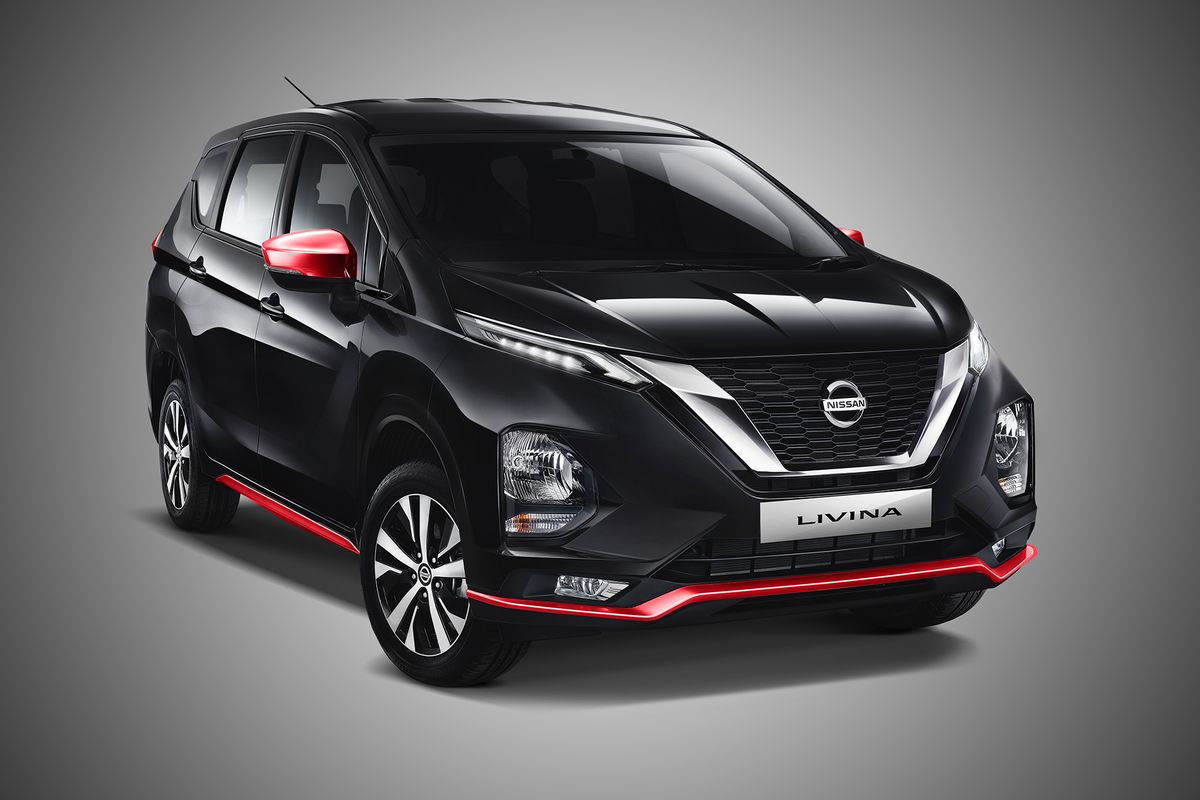 PT Nissan Motor Indonesia meluncurkan Nissan Livina Sporty Package