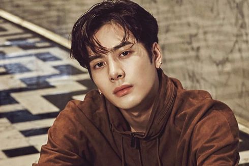 Jackson GOT7 Menangis Saat Bercerita tentang Ayahnya