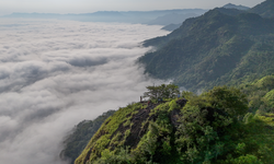 4 Tips Dapat Lautan Awan di Gunung Kelir Wonogiri