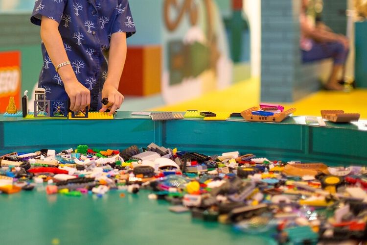 Lego Play di Kemang, Jakarta