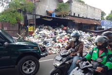 Sampah Menumpuk hingga Badan Jalan, Warga Kota Yogyakarta Pilih Mengungsi