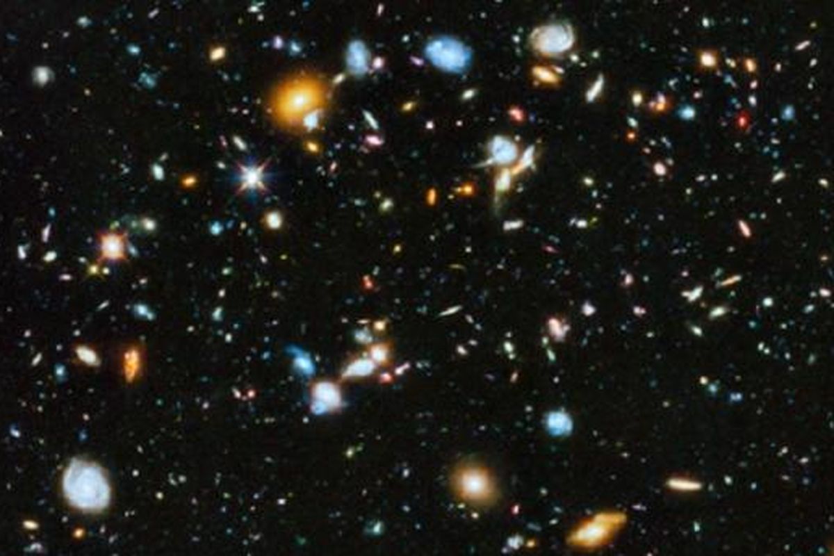 Citra alam semesta paling berwarna, diambil dengan teleskop Hubble.