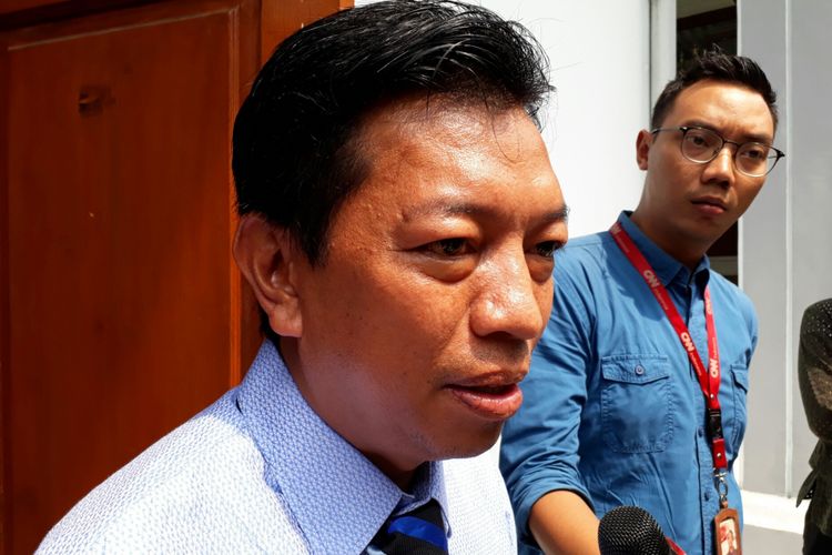 Ketua Tim Pengacara Hary Tanoesoedibjo, Munathsir Mustaman saat ditemui di Pengadilan Negeri Jakarta Selatan, Selasa (11/7/2017).