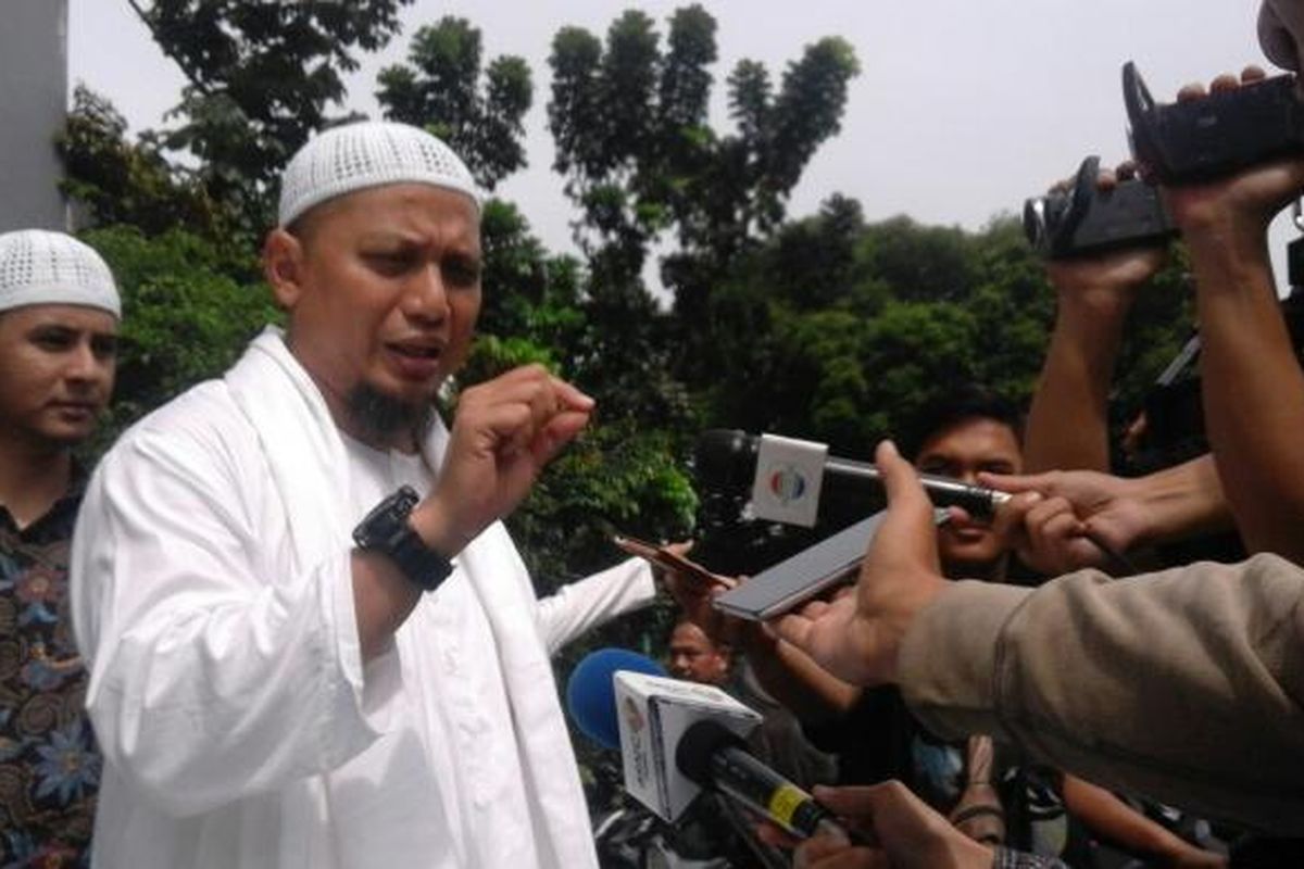 Ustadz Arifin Ilham saat di Mapolda Metro Jaya, Kamis (3/11/2016).