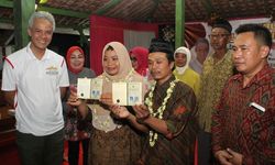 Di Grobogan, Gubernur Ganjar Tiba-tiba 