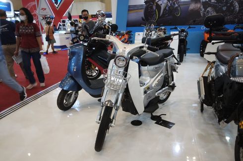 Bebek Super Cub Listrik di GIIAS 2022, DIjual Rp 34,9 Juta