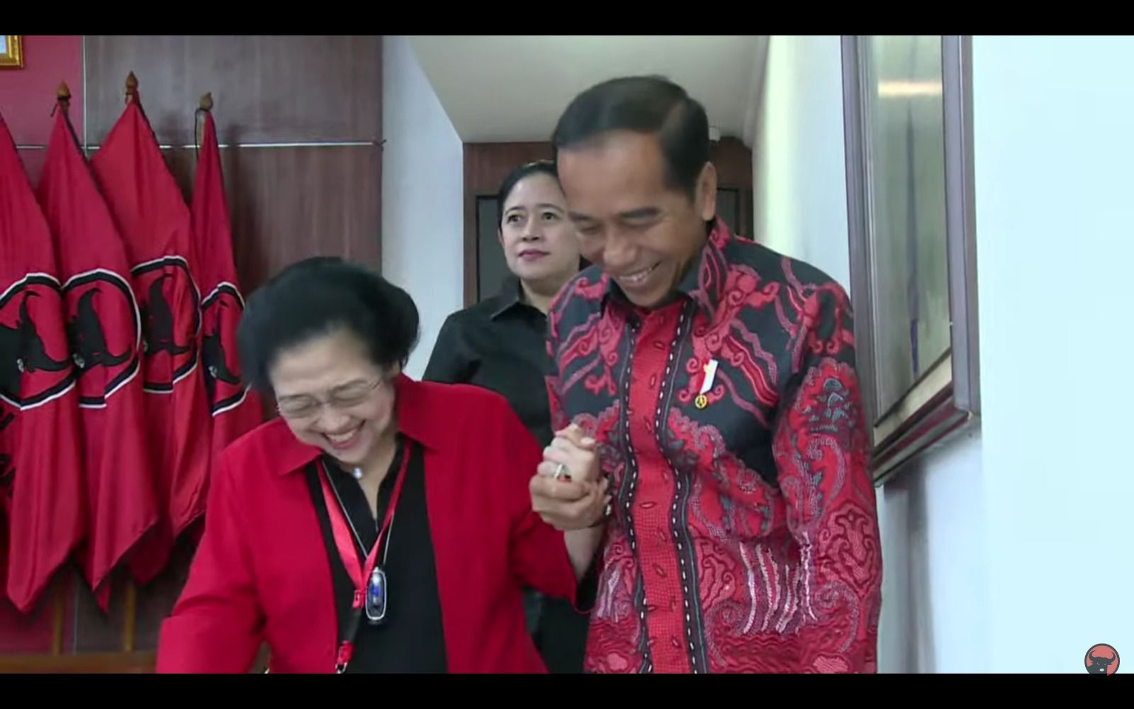 Pamer Foto Mesra Megawati dan Jokowi di Instagram, Ganjar: Duo Panutan, Seiring Sejalan